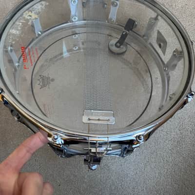 Ludwig Vintage Clear Vistalite 14” x 5” Snare Drum 70s - 10 lug image 9