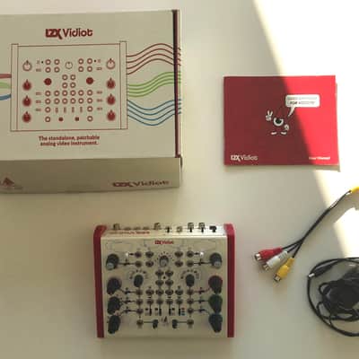 LZX Industries Vidiot - Standalone Video Synth image 3