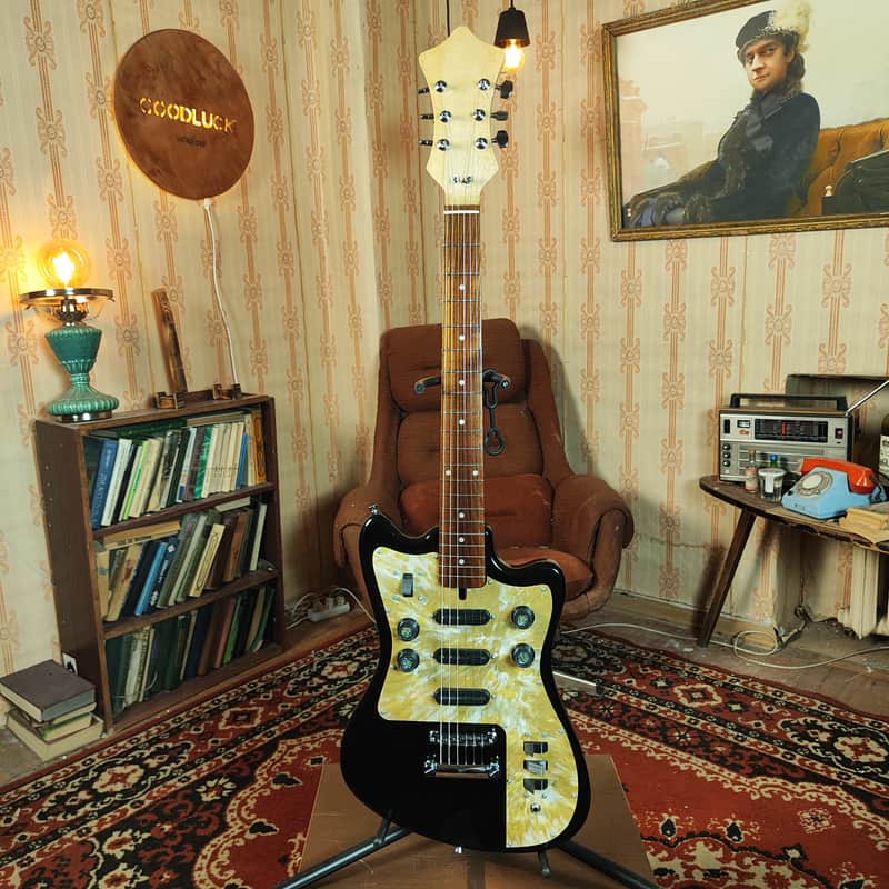 Borisov Style Custom Guitar Soviet Era Remake Modern USSR Tribute Built-in Fuzz image 1