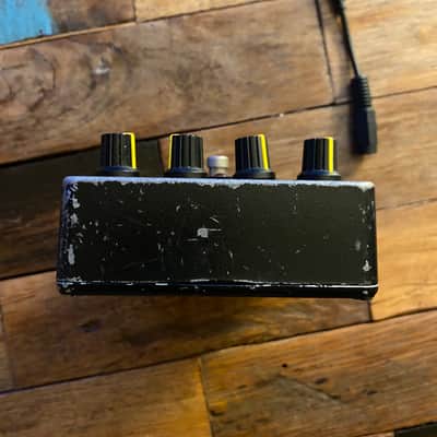 Tech 21 SansAmp GT2 — All-Analog Amp Emulator/Preamp image 6