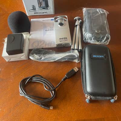 Zoom Q2HD 2010’s - Silver image 3