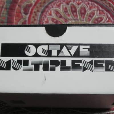 very lightly handled - mostly very clean Electro Harmonix EMPTY CARDBOARD BOX and printout copy of Owner's Instructions ONLY for EXO Octave Multiplexer (NO Pedal, NO original paperwork) image 9