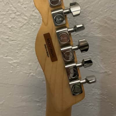 Fender Player Telecaster with Maple Fretboard 2018 - 2024 - 3-Color Sunburst image 7