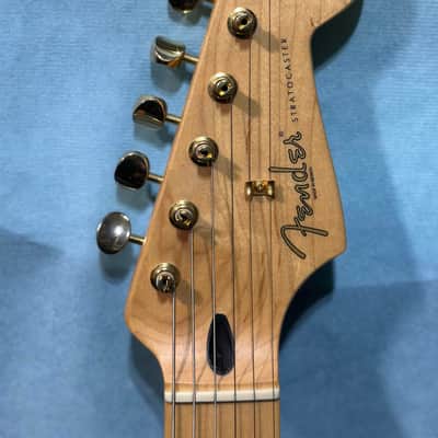 Fender Deluxe Super Strat 2001 - Crimson Red Transparent image 9