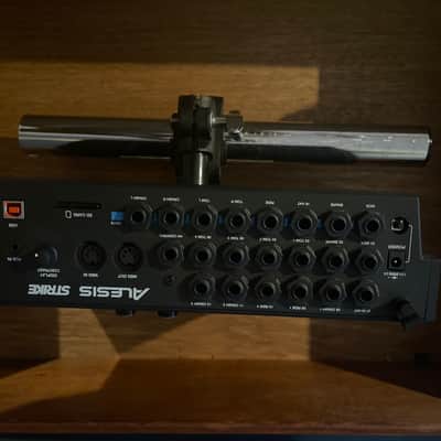 Alesis Strike pro module Red sparkle image 2