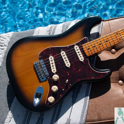1998 Fender American Vintage Reissue 1957 Stratocaster - Professional Set Up w Perfect Frets/Action/Intonation! image 15