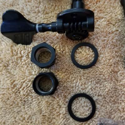 Bass tuners 5-string 3+2 - Black image 5