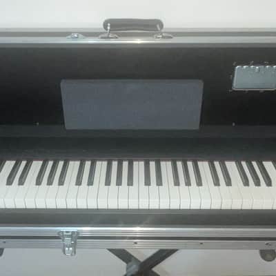Roland A-88 MIDI Keyboard Controller 2012 - 2019 - Black image 9
