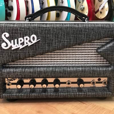 Supro 1605RH Reverb Special Head and 1790 Black Magick Extension Cabinet Stack image 12