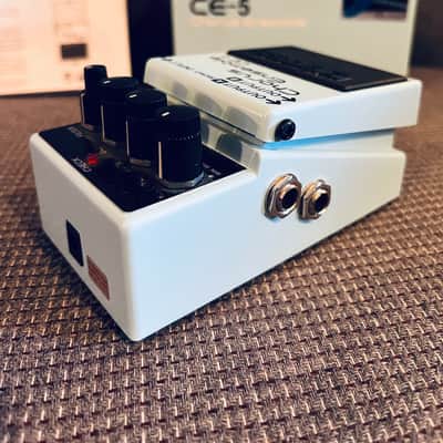 Boss CE-5 - Bluish Gray image 3