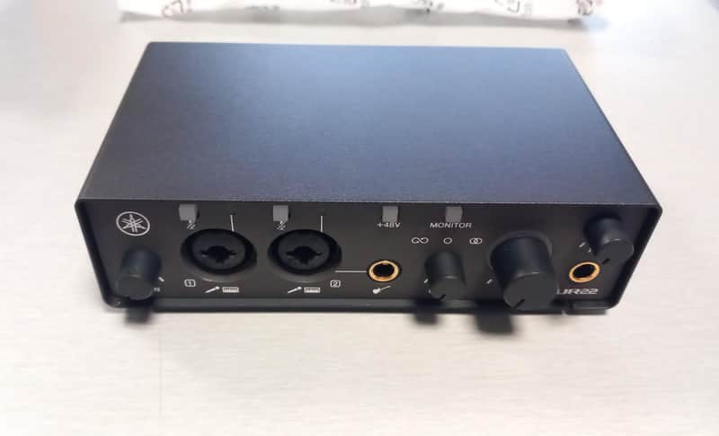 YAMAHA UR22 MK3 Interfaccia Audio image 1