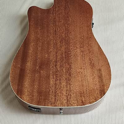 Washburn Heritage Series HD10SCE Acoustic-Electric Cutaway Dreadnought Guitar 2010s - Natural image 2