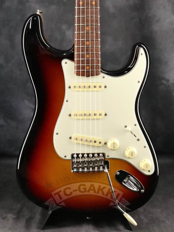 Fender USA 2024 American Vintage II 61 Stratocaster image 1