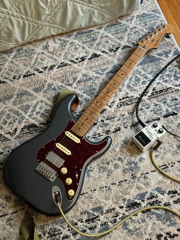 Fender Player Plus Stratocaster HSS with Roasted Maple Neck 2022 - Charcoal Frost Metallic image 1