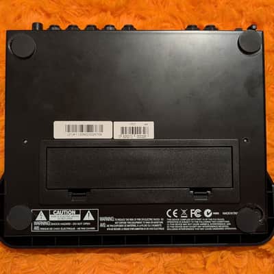 Akai XR20 2010s - Black with power supply image 5