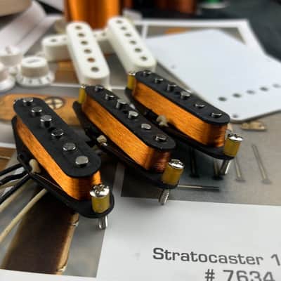 General Vintage Tone 1954 Hand Wound Bridgeport NOS pickup set for Stratocaster ®️ - NOS image 3