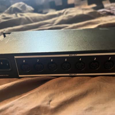MOTU Midi Express XT, 8x8 MIDI Interface, (No USB) image 5