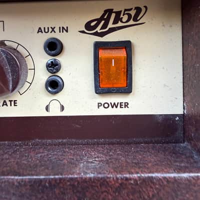 Acoustic A15V 15-Watt Acoustic Instrument/Vocal Combo Amp w/ Chorus – Used image 7