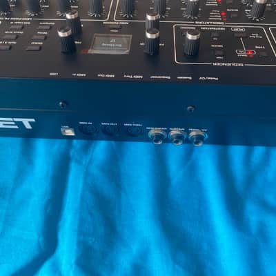 Dave Smith Instruments Prophet Rev 2 8 Voice Sequential image 14