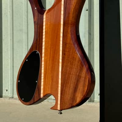 B.C. Rich Custom Shop Wave Koa 2024 image 16