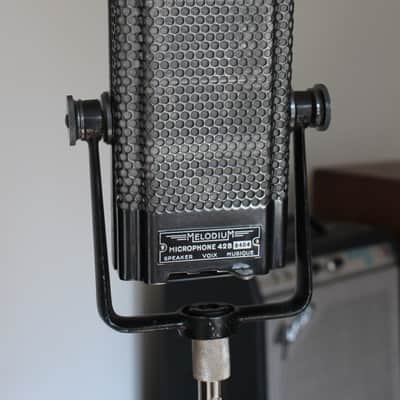 Melodium 42B Ribbon Microphone image 1