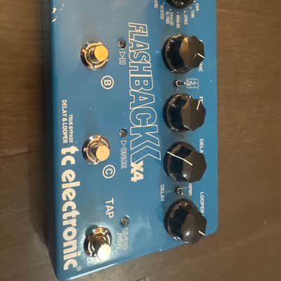 TC Electronic Flashback X4 Delay & Looper 2011 - 2019 - Blue image 1