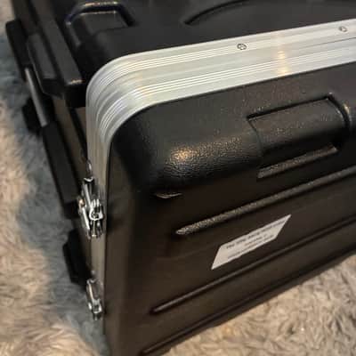 Gator GR-8L Standard 8U 19" Rack Case 2010s - Black image 4