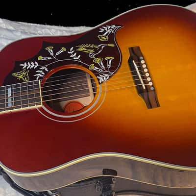 NEW! Gibson Custom Shop Hummingbird Rosewood 3-Piece Back Acoustic-Electric Guitar - Rosewood Burst - 5.1 lbs - Authorized Dealer! G06881 image 5