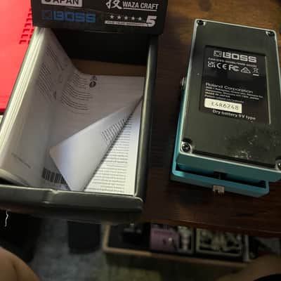 Boss CE-2W Chorus Waza Craft 2016 - Present - Blue image 7