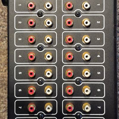 Phast Landmark 8x8 audio switcher 1990? - Blk image 2