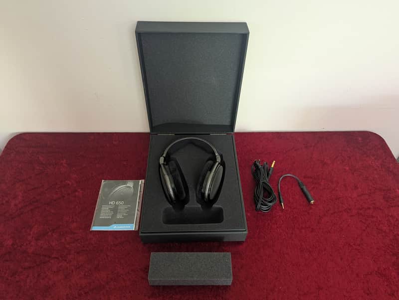 Sennheiser HD 650 Audiophile Open-Back Dynamic Reference Headphones Hi-Fi Professional Like New in Box image 1