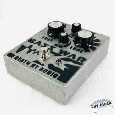 Used Death By Audio Bass War Fuzz Guitar Effects Pedal ♫ image 3