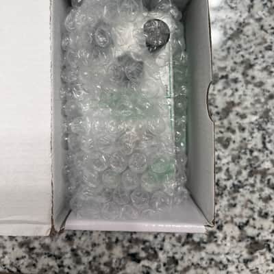 Electro-Harmonix / JHS Nano Lizard Queen Octave Fuzz 2023 - Present - Silver / Green β (Κα΄α΄α΄
α΄
α΄κ±α΄ΚΙͺα΄α΄Ιͺα΄Ι΄) image 9