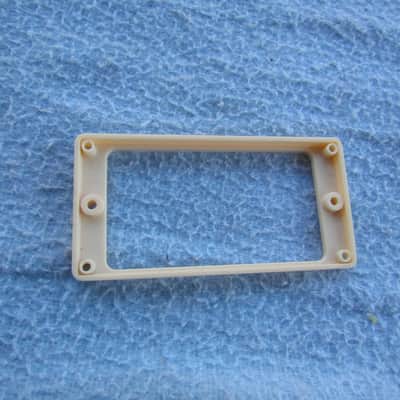 Gibson M-69 Pickup Surround/Ring Cream Colored Gibson M-69 Pickup Ring Labeled MR491 Very Good Vintage Condition image 2