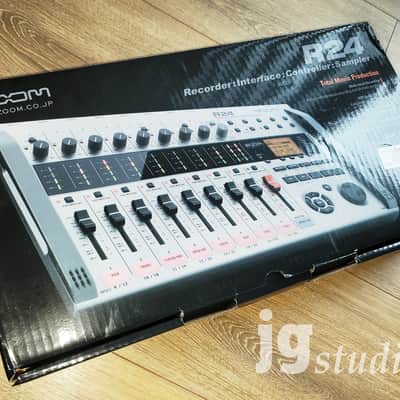 Zoom R24! - Like New in Box! image 3