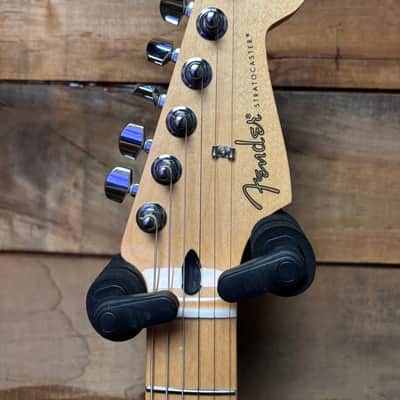 2022 Fender Limited Edition HSS Strat Plus Top Blue Burst w/case image 7
