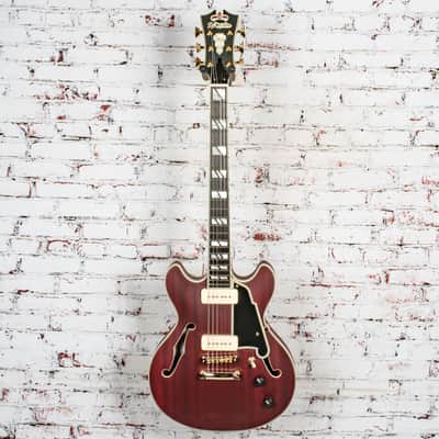 D'Angelico - Deluxe Mini DC - Semi-Hollow Electric Guitar - Satin Trans Wine - w/ Hardshell Case - x0145 image 2