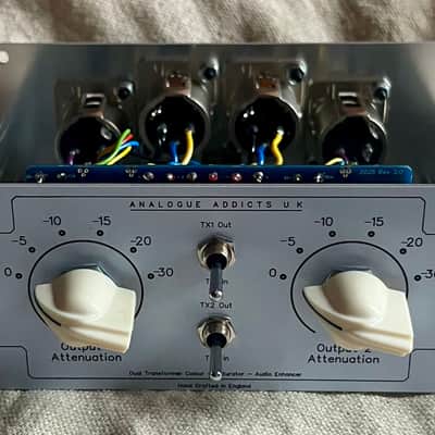 BBC LL81 Transformer Box - Enhancer - Colour Box image 3