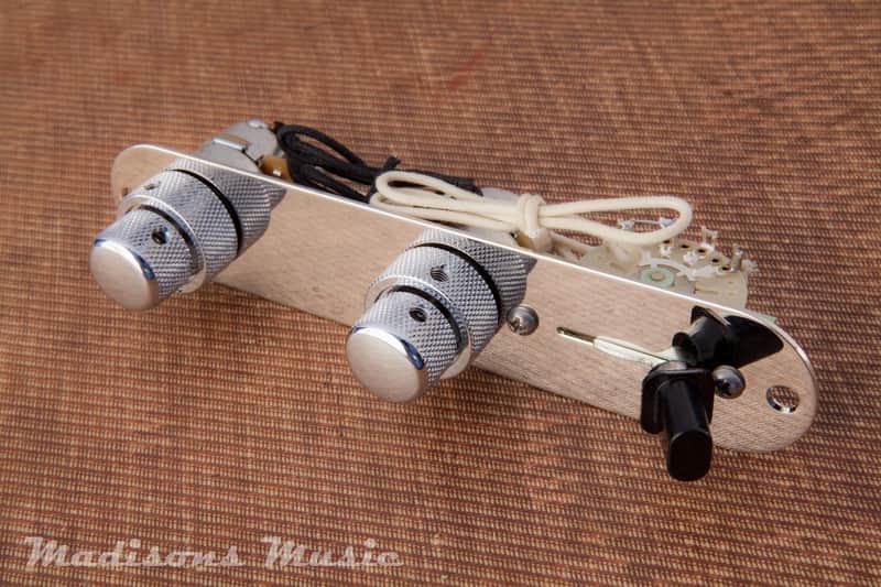 Madison's STACK KNOB Telecaster Pre-Wired Control Plate w/Knobs switch. 3 way imagen 1