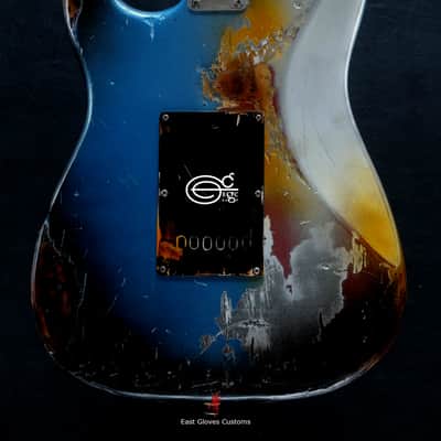 Fender Stratocaster Pelham Blue / Silver Gray Heavy Aged Relic by East Gloves Customs image 12