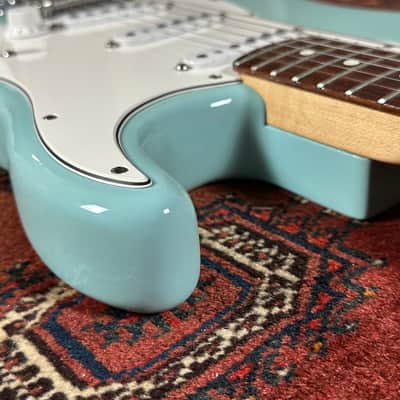 Fender American Standard Special Edition Stratocaster 2009 Daphne Blue image 4