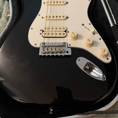 Fender American Standard Stratocaster HSS with Maple Fretboard 2008 - 2015 Black image 12