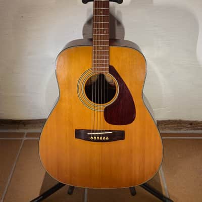 Yamaha FG-200 Jumbo Dreadnought Natural | Reverb