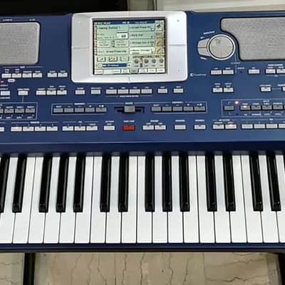 KORG PA800 - Clavier Arrangeur 61 touches