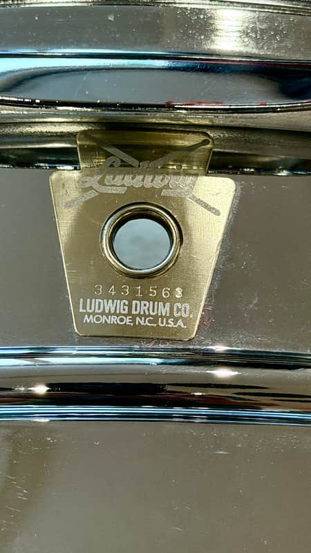 Ludwig LM402 Supraphonic 6.5x14" 10-Lug Aluminum Snare Drum 1985 - Present - Chrome-Plated image 1