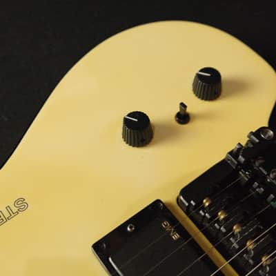 Steinberger GM2T Aged White 1991 EMG's! image 7