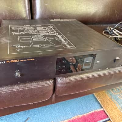 Roland  R880 ( vintage Lexicon 480 clone!) plus remote image 11