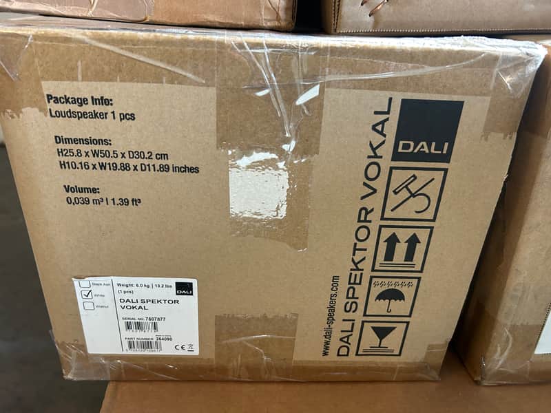 DALI Spektor Vokal Center Channel Speaker in White_Mint! image 1