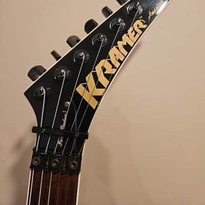 Kramer American Pacer Custom 1 1986 - Yellow and black crackle image 4