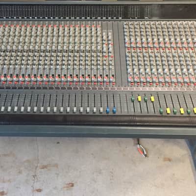 Amek Tac Scorpion II 32x16 console image 3